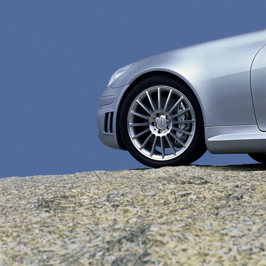  Mercedes-Benz SLK55 AMG 2005 года  (фото 51 из 96)